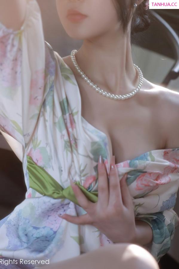 谢晚晚  [XiuRen]高清写真图 2022.08.30 No.5514 谢晚晚第95张图片
